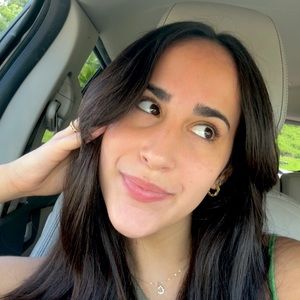 Meet your Posher, Natalie